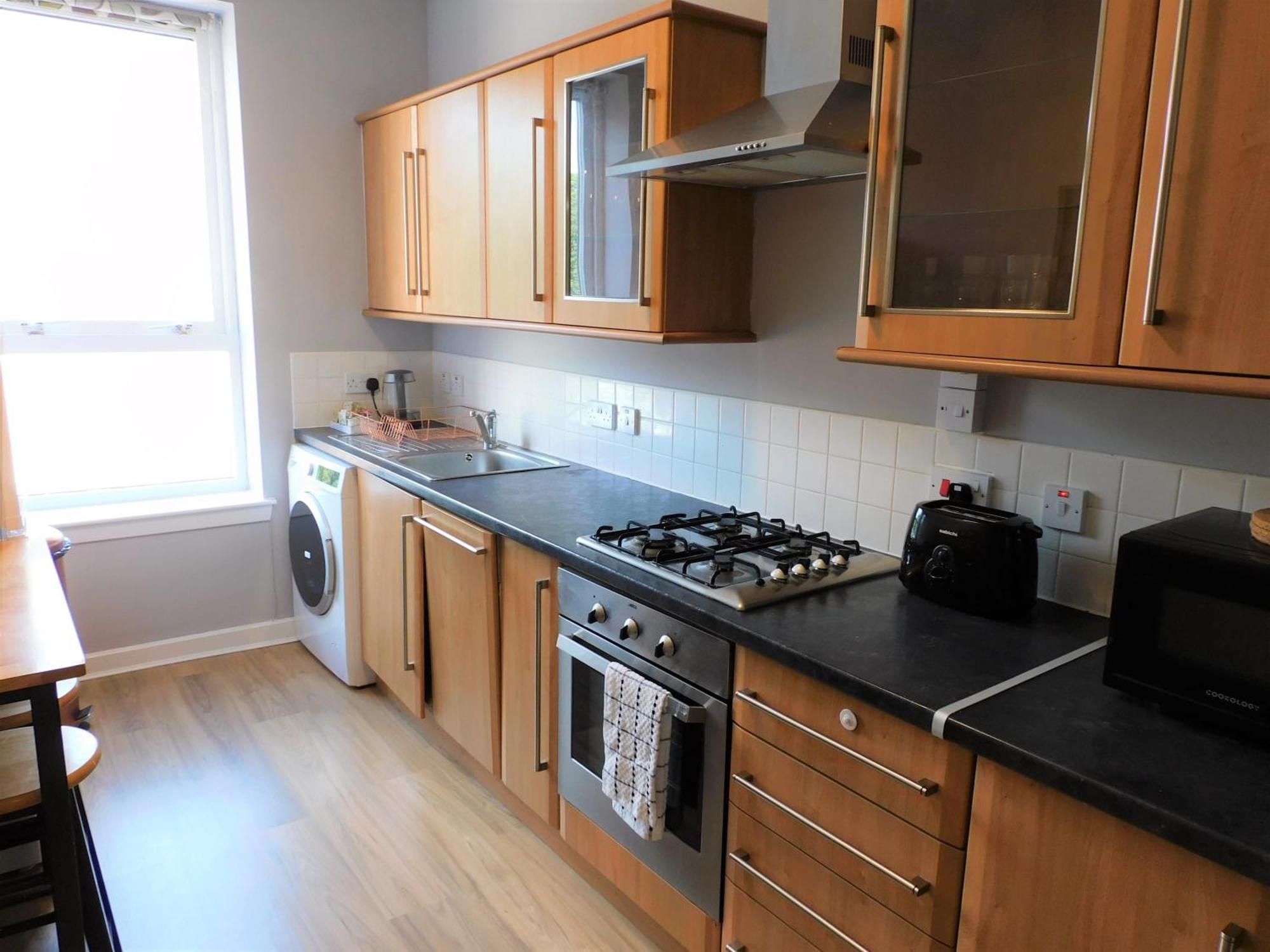City Centre 2 Bedroom Apt, Close To M8 & Tourist Attractions グラスゴー エクステリア 写真